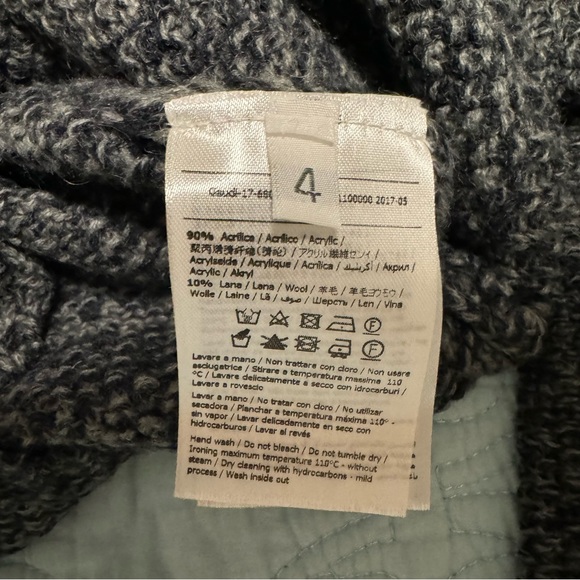 GAUDI Italian Kids Button Down Sweater with Pockets. NWT - Picture 6 of 8